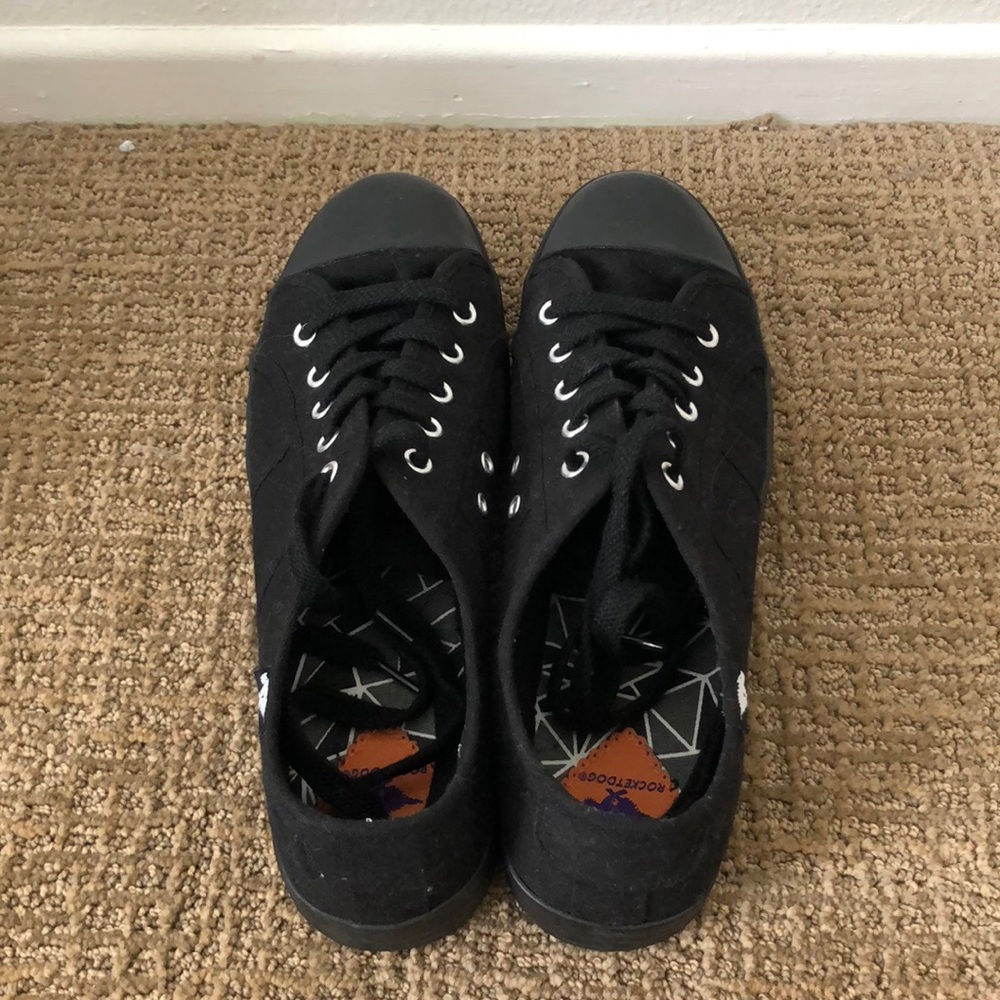 ROCKETDOG BLACK SHOES